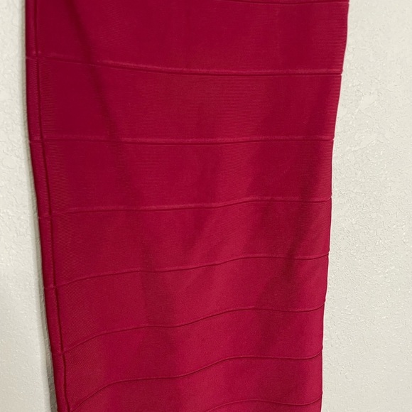 Bcbgmaxazria Dark Red Bodycon Skirt Small - Picture 4 of 6